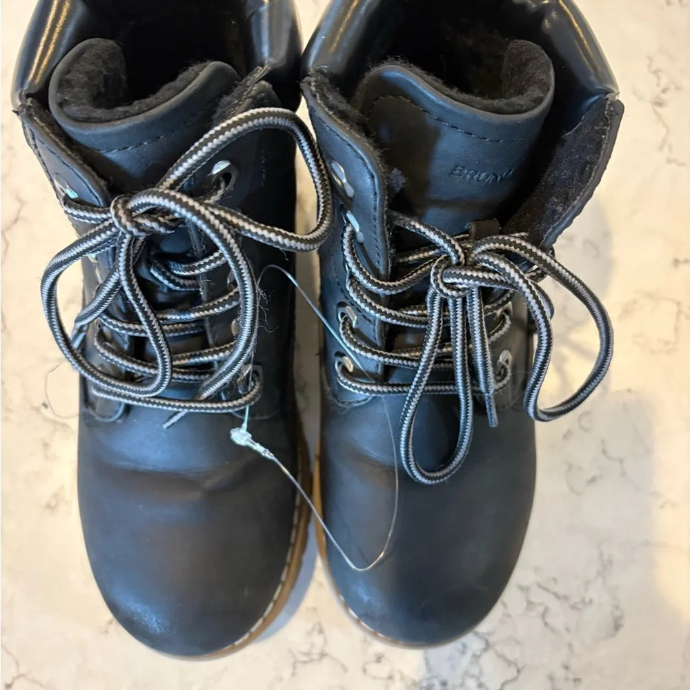 Boys Insulated Snow Boots Winter‎ Black Lace-Up Rugged Sole Kids SZ 13